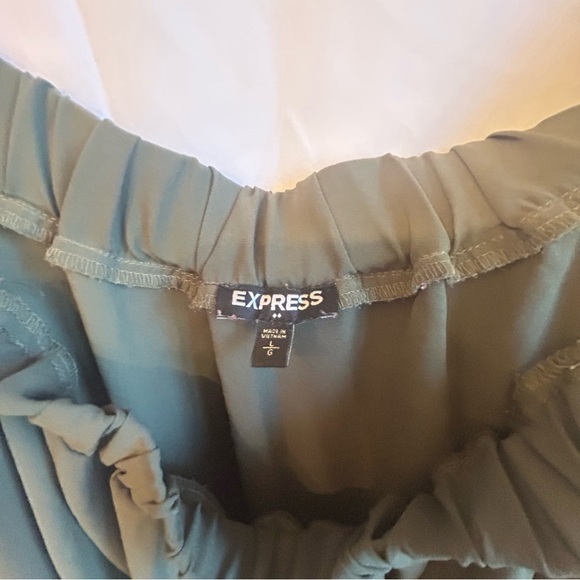 Express Olive Off-Shoulder Peasant Blouse - Size Large - Picture 5 of 7